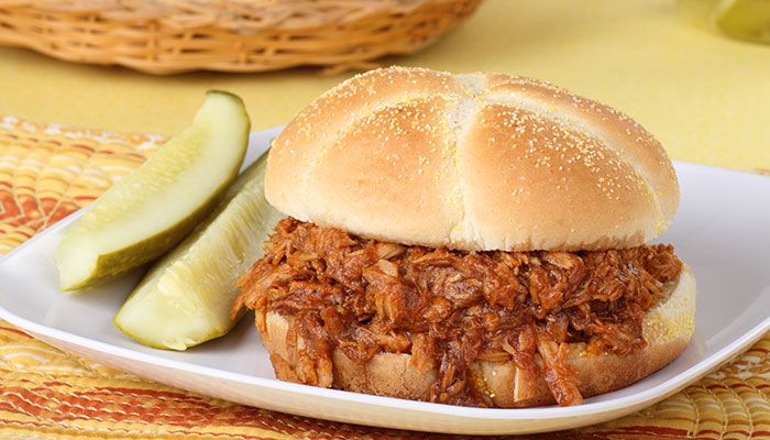 Pulled pork sandwich with pickles